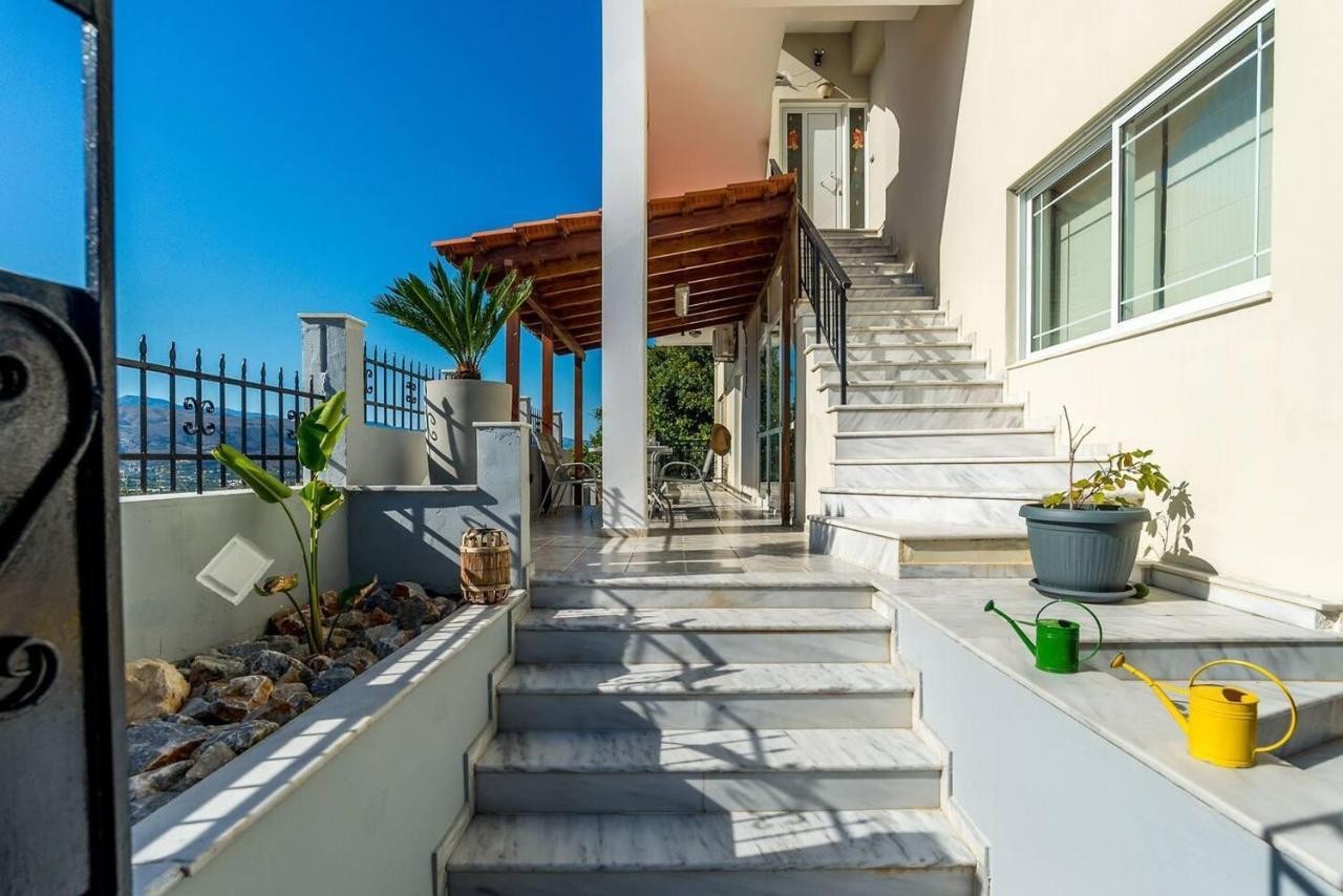 Superior Apartment - Overlooking Chania-With Pool Chania  Eksteriør billede
